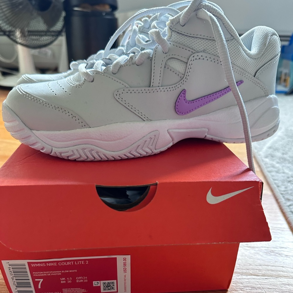 Nike court lite 2 (women’s 7)